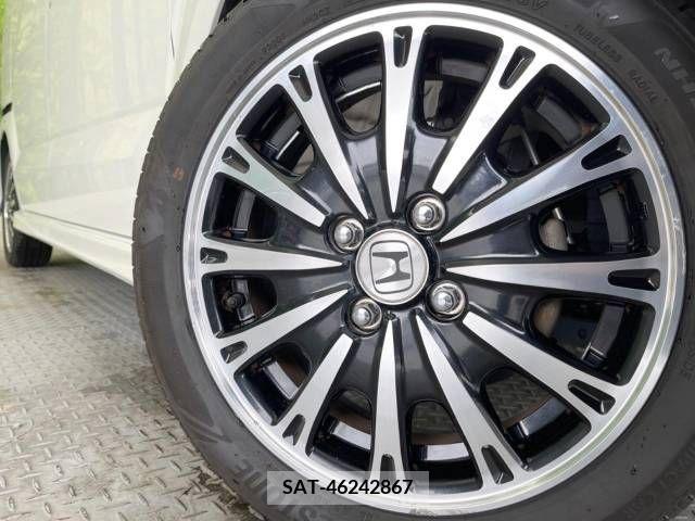 Honda N BOX CUSTOM 2013-04 306746-13