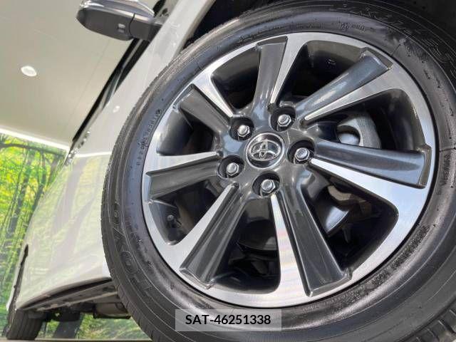 Toyota VOXY 2018-12 211816-14