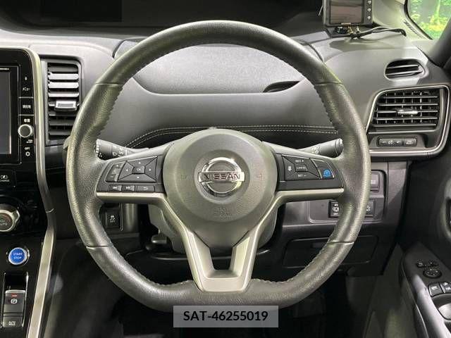 Nissan SERENA 2018-12 210741-11
