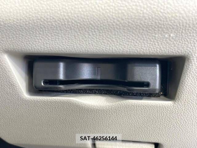 Toyota PASSO 2018-06 310979-5