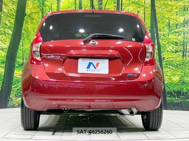Nissan NOTE 2013-10 327680-15