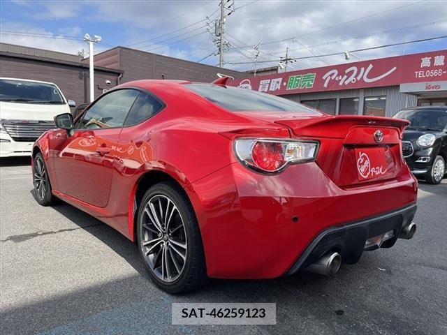 Toyota 86 2012-10 214008-6