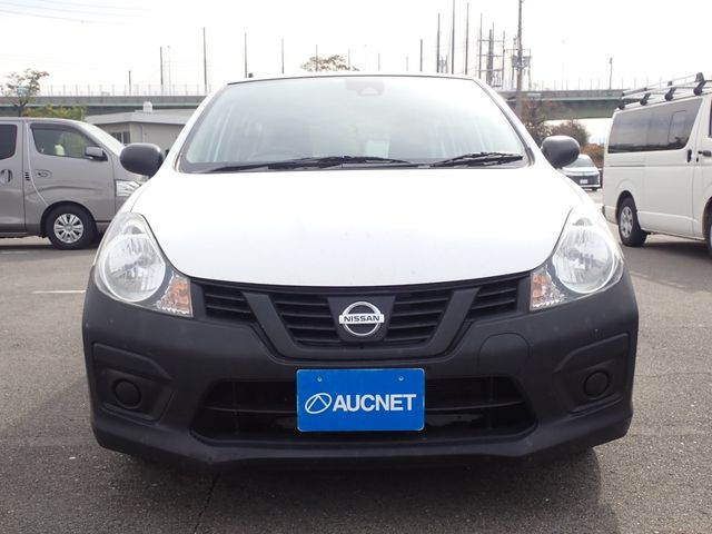 Nissan NV150 AD 2018-11 182639-5