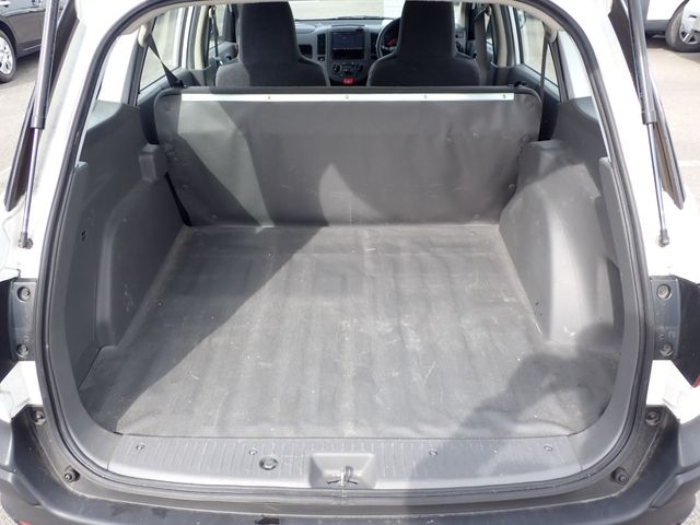 Nissan NV150 AD 2018-11 182639-20