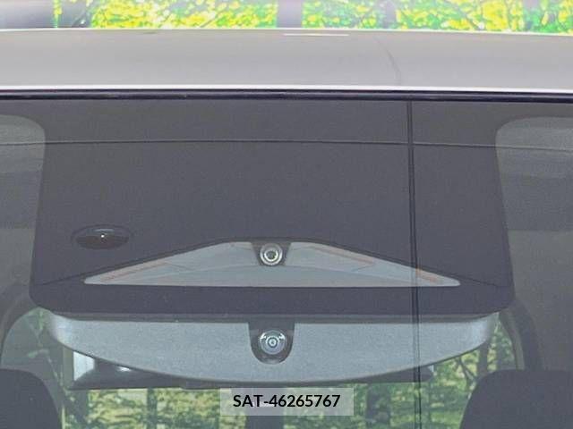 Nissan SERENA 2023-08 382462-4