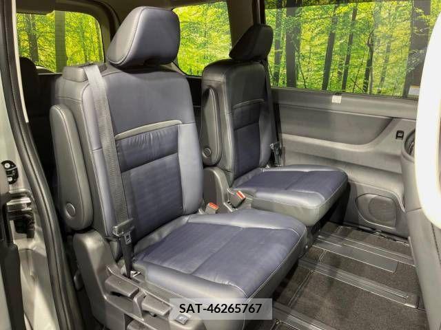 Nissan SERENA 2023-08 382462-8