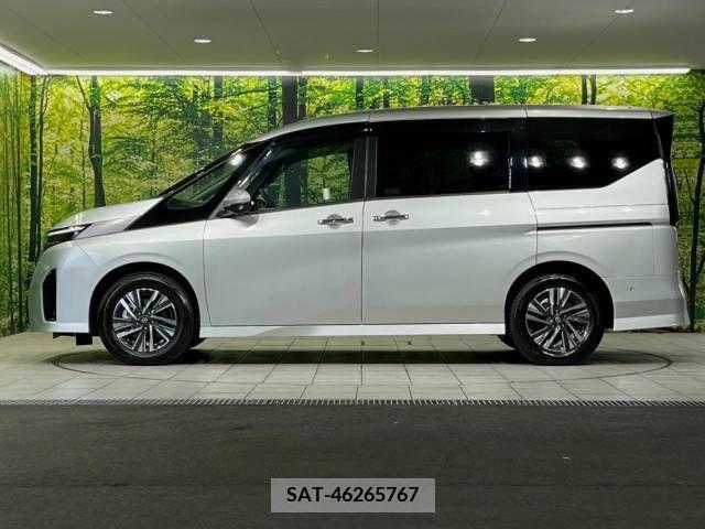 Nissan SERENA 2023-08 382462-16