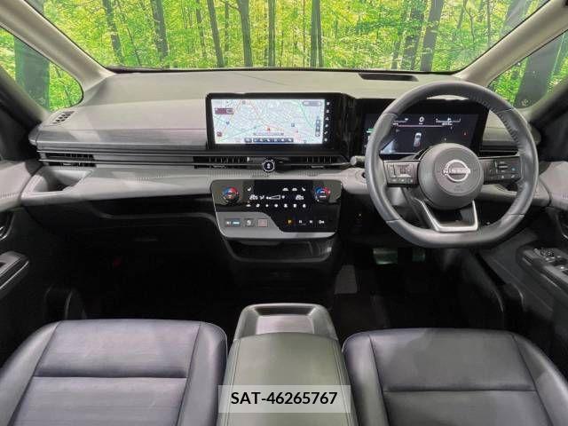 Nissan SERENA 2023-08 382462-1