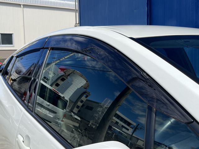 Toyota PRIUS 2016-07 1191-16