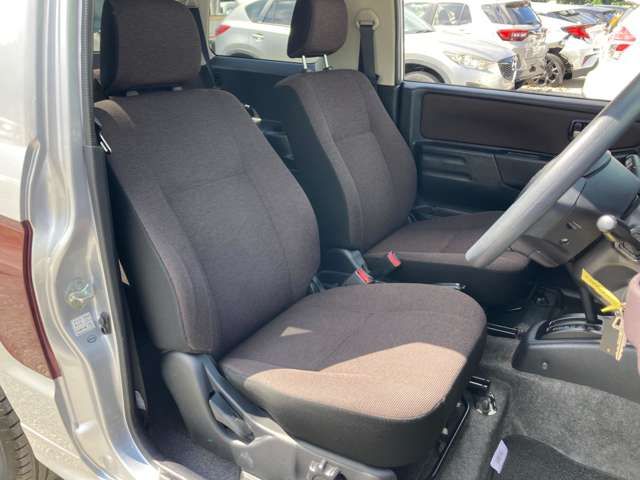 Mitsubishi PAJERO MINI 2010-11 24052-14