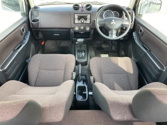Mitsubishi PAJERO MINI 2010-11 24052-1