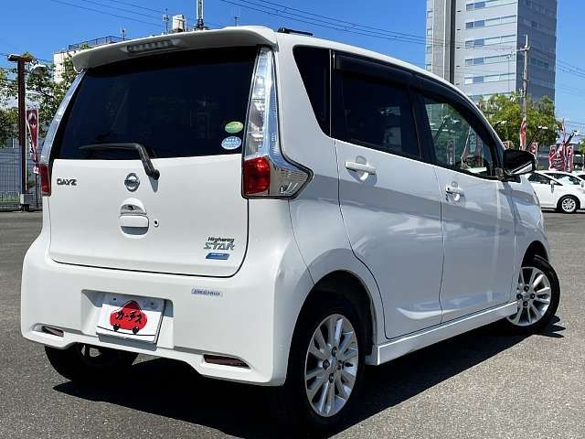 Nissan DAYZ 2013-07 25089-2