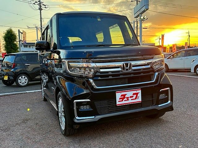 Honda N BOX CUSTOM 2022-01 16646-6