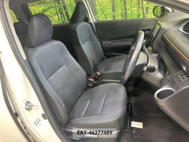 Toyota SIENTA 2016-06 368191-8