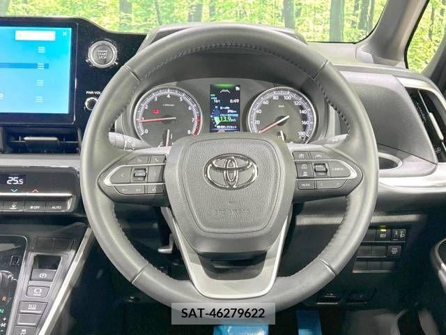 Toyota VOXY 2023-03 204873-12