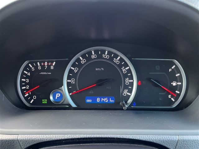 Toyota VOXY 2015-03 19017-17