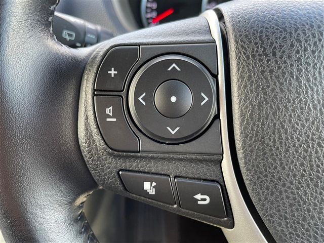 Toyota VOXY 2015-03 19017-20