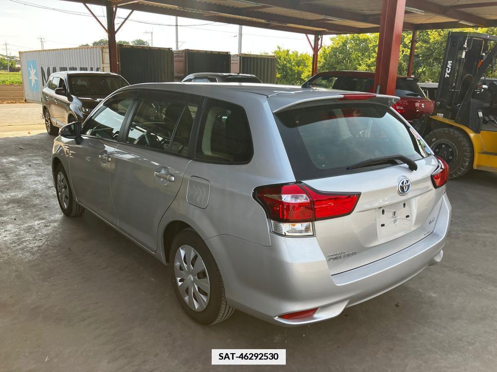 Toyota COROLLA FIELDER 2017-07 334670-2