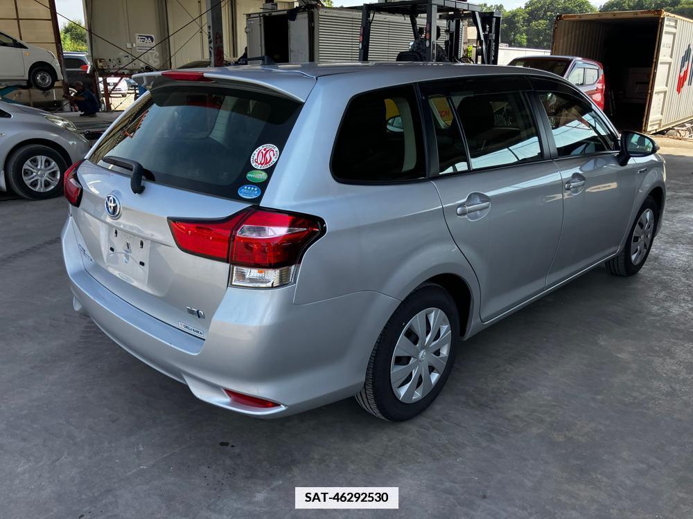 Toyota COROLLA FIELDER 2017-07 334670-4