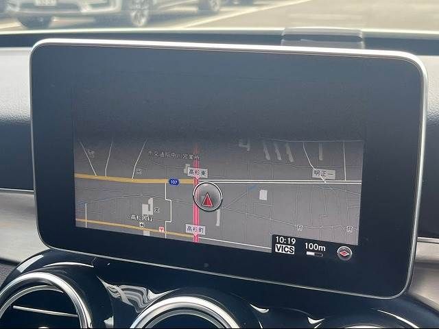 Mercedes Benz C-CLASS 2018-06 22939-3