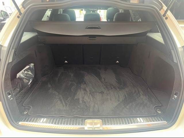Mercedes Benz C-CLASS 2018-06 22939-11