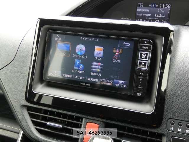 Toyota ESQUIRE 2015-01 268544-14
