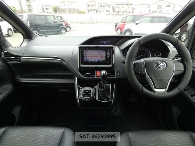 Toyota ESQUIRE 2015-01 268544-1