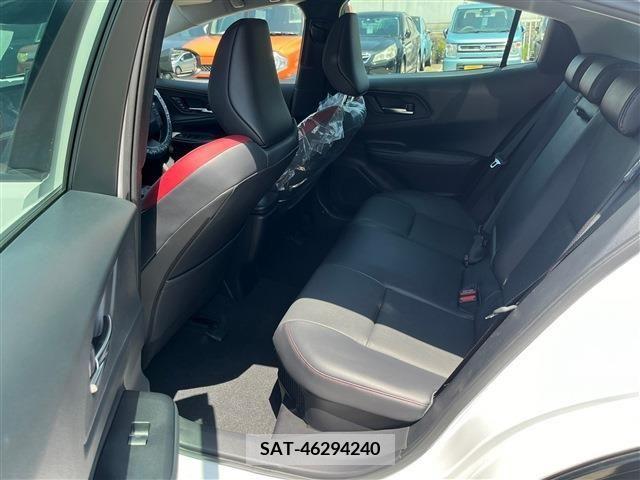 Toyota PRIUS 2023-06 282019-3