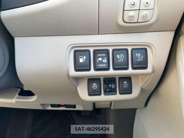 Nissan LEAF 2016-02 221214-14