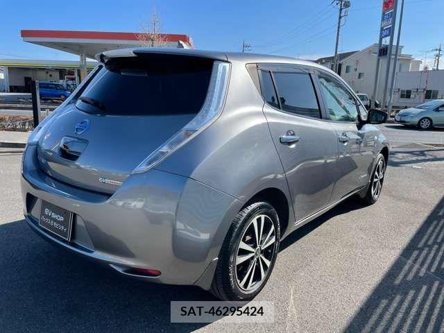 Nissan LEAF 2016-02 221214-6