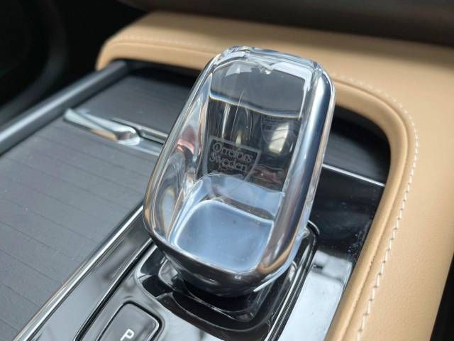 Volvo XC90 2022-09 196537-13
