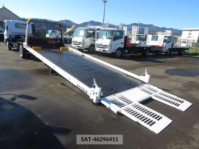 Mazda TITAN 2024-03 287701-6