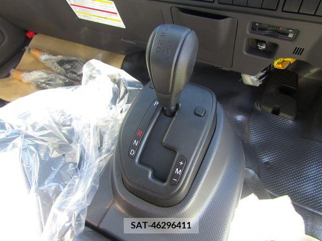 Mazda TITAN 2024-03 287701-17