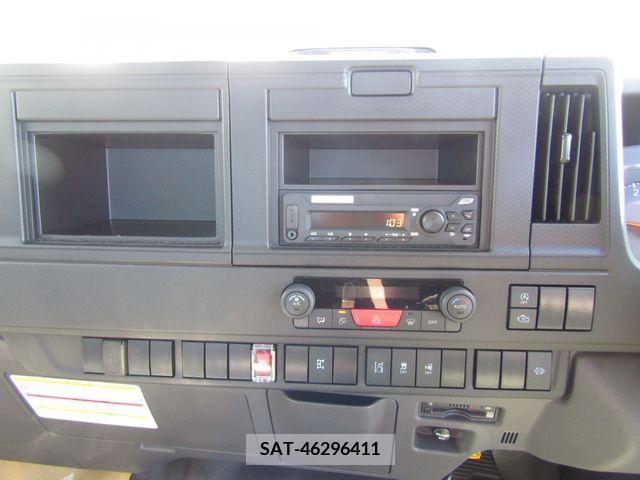 Mazda TITAN 2024-03 287701-18