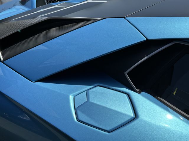 Lamborghini Aventador 2021-03 1119-14