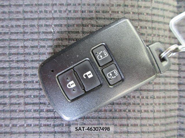 Toyota SIENTA 2019-02 212777-16