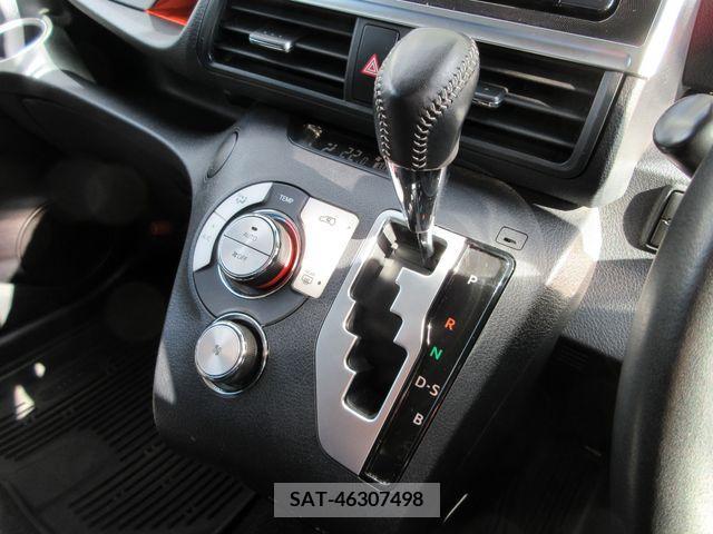 Toyota SIENTA 2019-02 212777-21