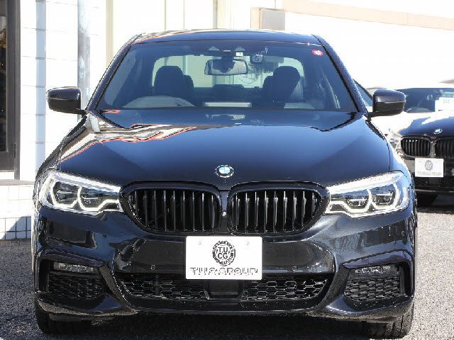 Bmw 5 SERIES 2019-01 28005-29