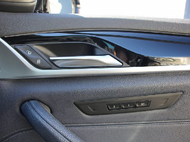 Bmw 5 SERIES 2019-01 28005-12