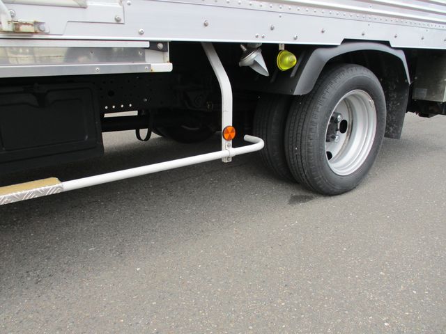 Hino DUTRO 2019-03 1471-12