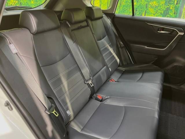 Toyota RAV4 2021-01 192113-9