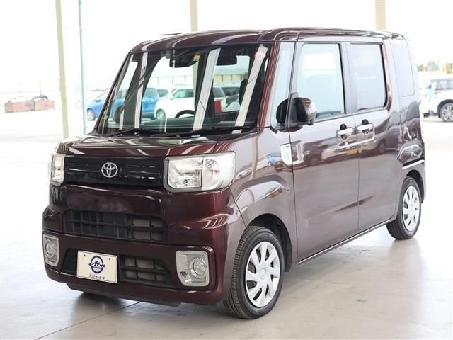 Toyota Pixis Mega 2019-04 191985-0
