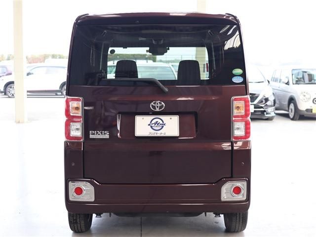 Toyota Pixis Mega 2019-04 191985-20