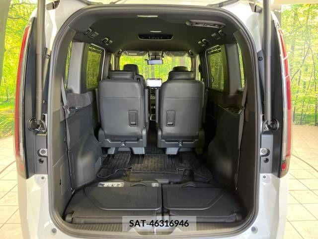 Honda e 2023-11 337955-11