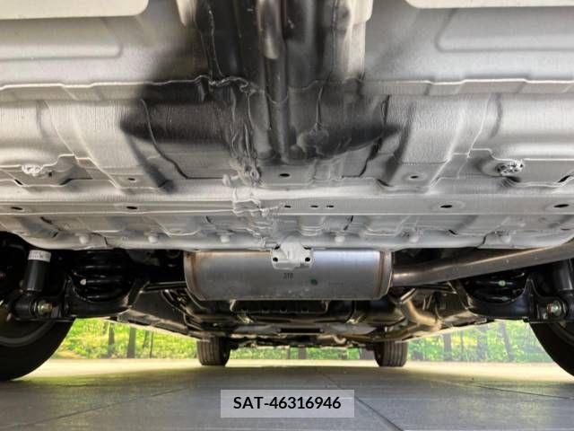 Honda e 2023-11 337955-19