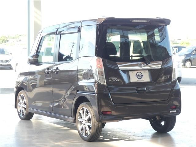 Nissan DAYZ ROOX 2018-09 21438-19