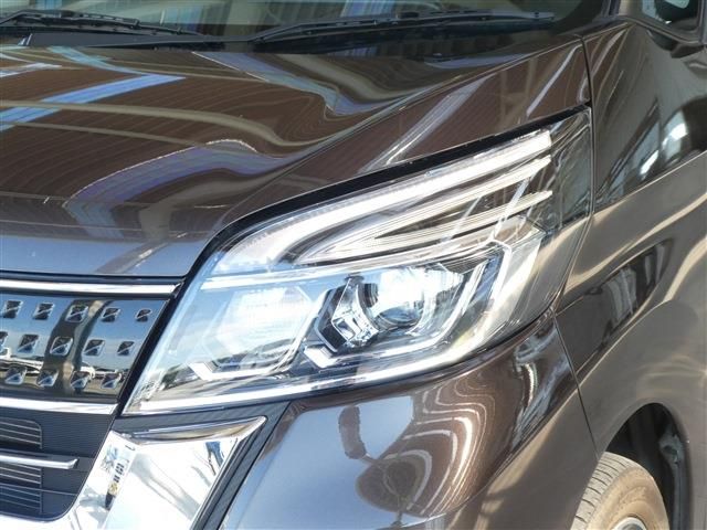 Nissan DAYZ ROOX 2018-09 21438-21