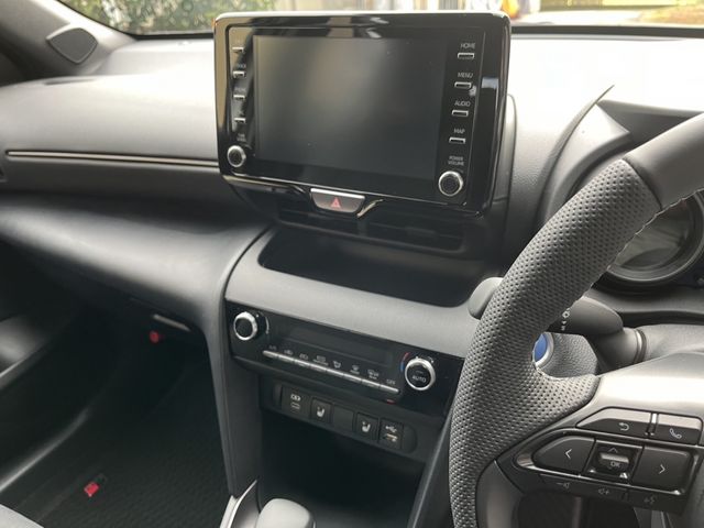 Toyota YARIS CROSS 2023-11 184273-12