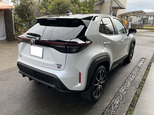 Toyota YARIS CROSS 2023-11 184273-5