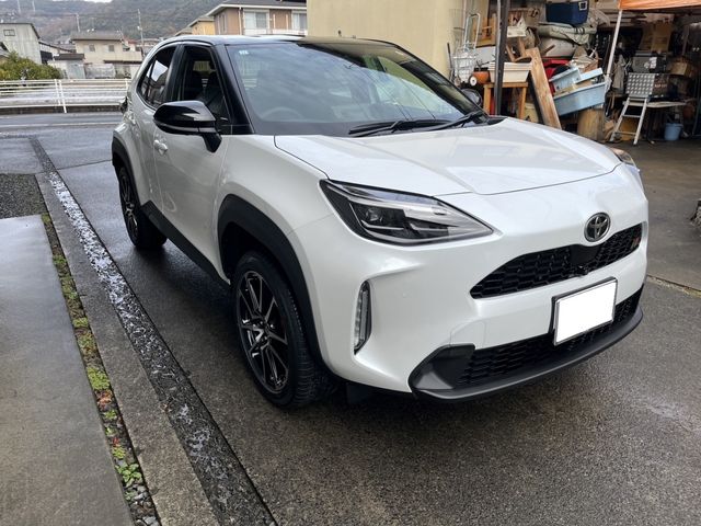 Toyota YARIS CROSS 2023-11 184273-0
